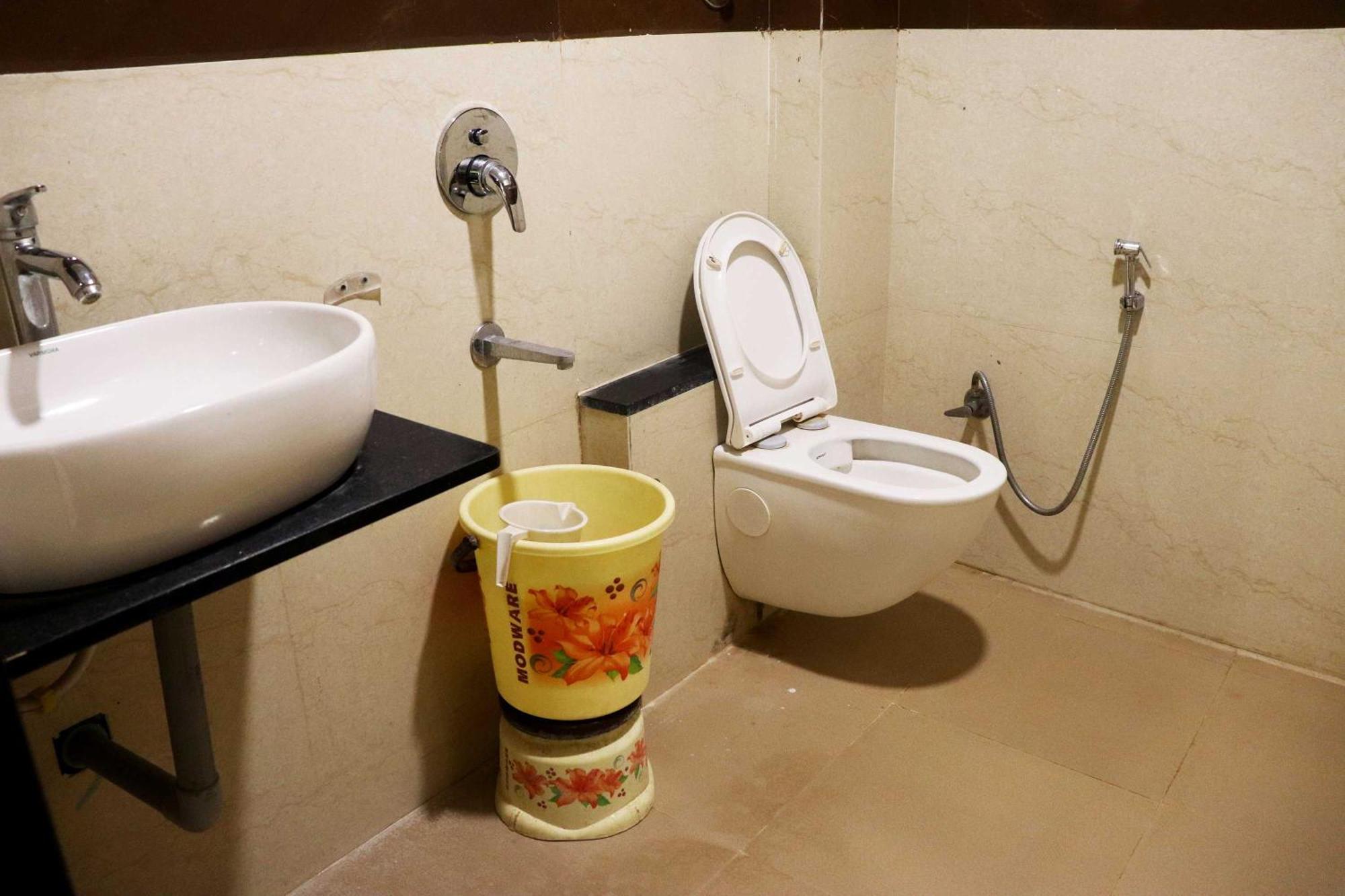 Hotel Gayatri Palace Godarpura Luaran gambar